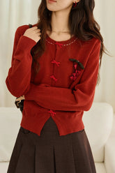 Retro Brooch Detail O Neck Christmas Cardigan