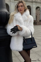 Eco Faux Fur Solid Chic Cropped Coat White / S
