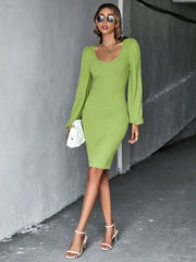 Knitted Backless Long-Sleeved Dress S / Burgundy