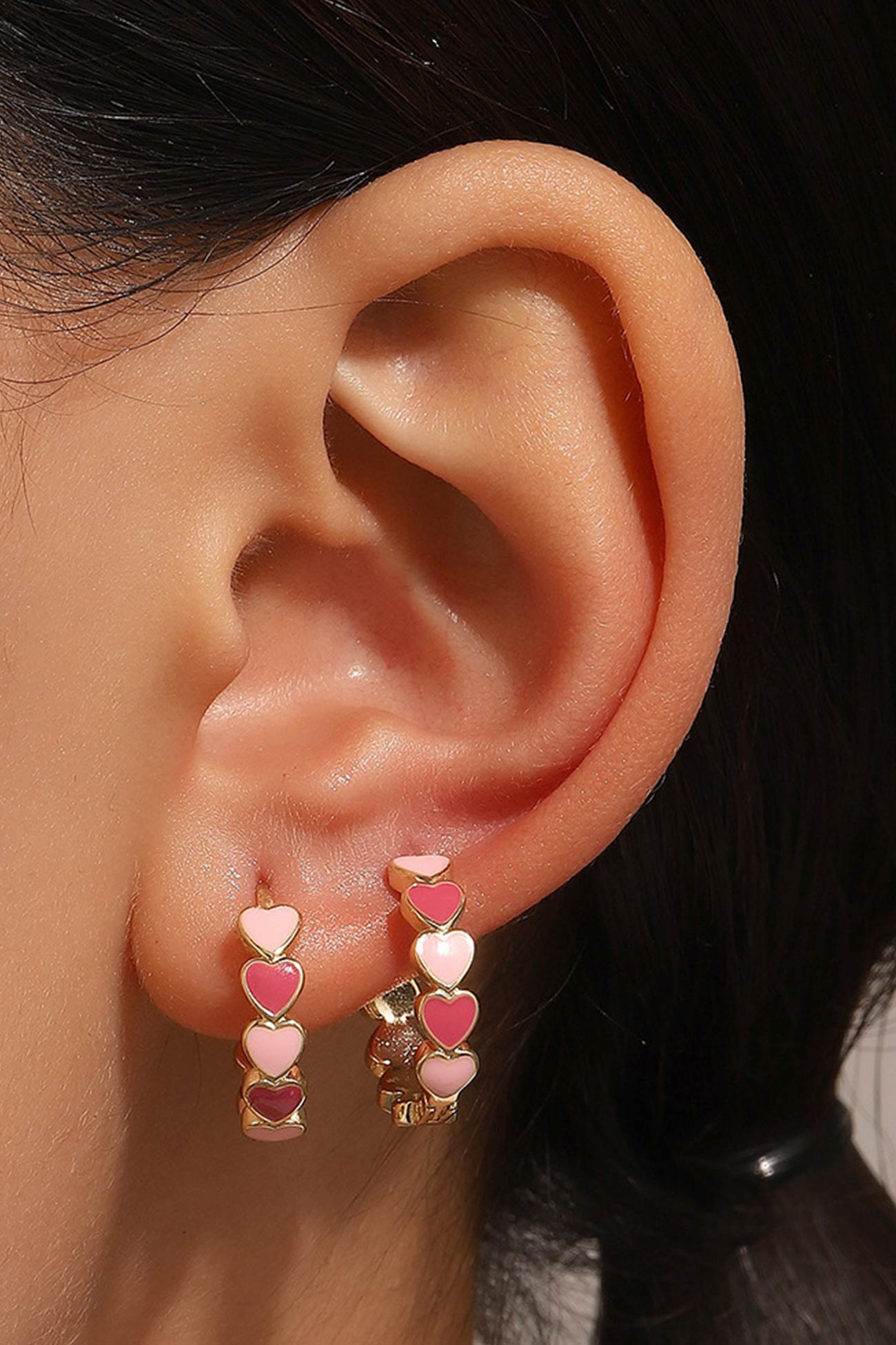 Contrast Peach Heart Earrings