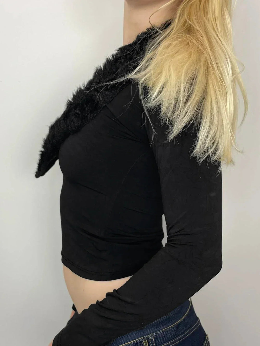 Fur Trim Slim Deep V-Neck Knitted Long Sleeve Knit Top knittop-250126