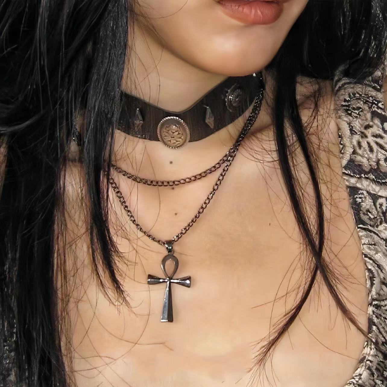 Double Cross Brown Leather Vintage Roman Riveted Punk Hipster Necklace