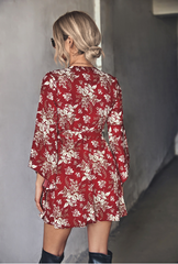 Arm Gown With Irregular Flared Flowered Design M / Black