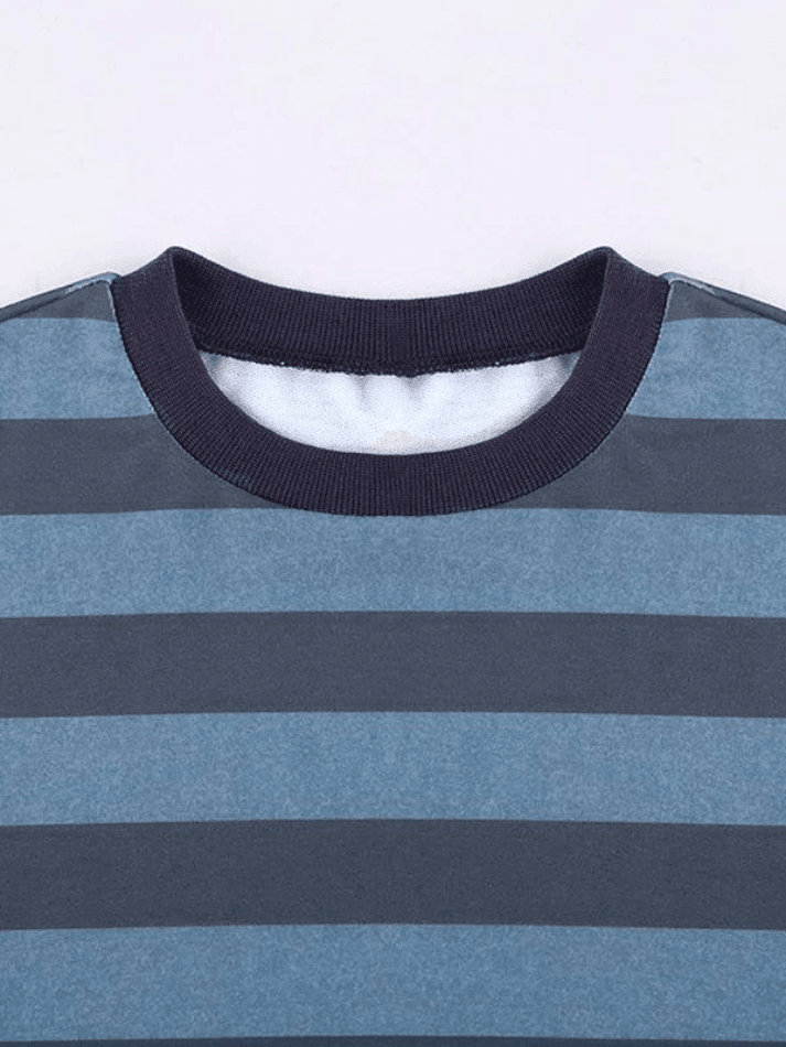 Vintage Striped Pullover Sweatshirt Sweatshirts & Hoodies L