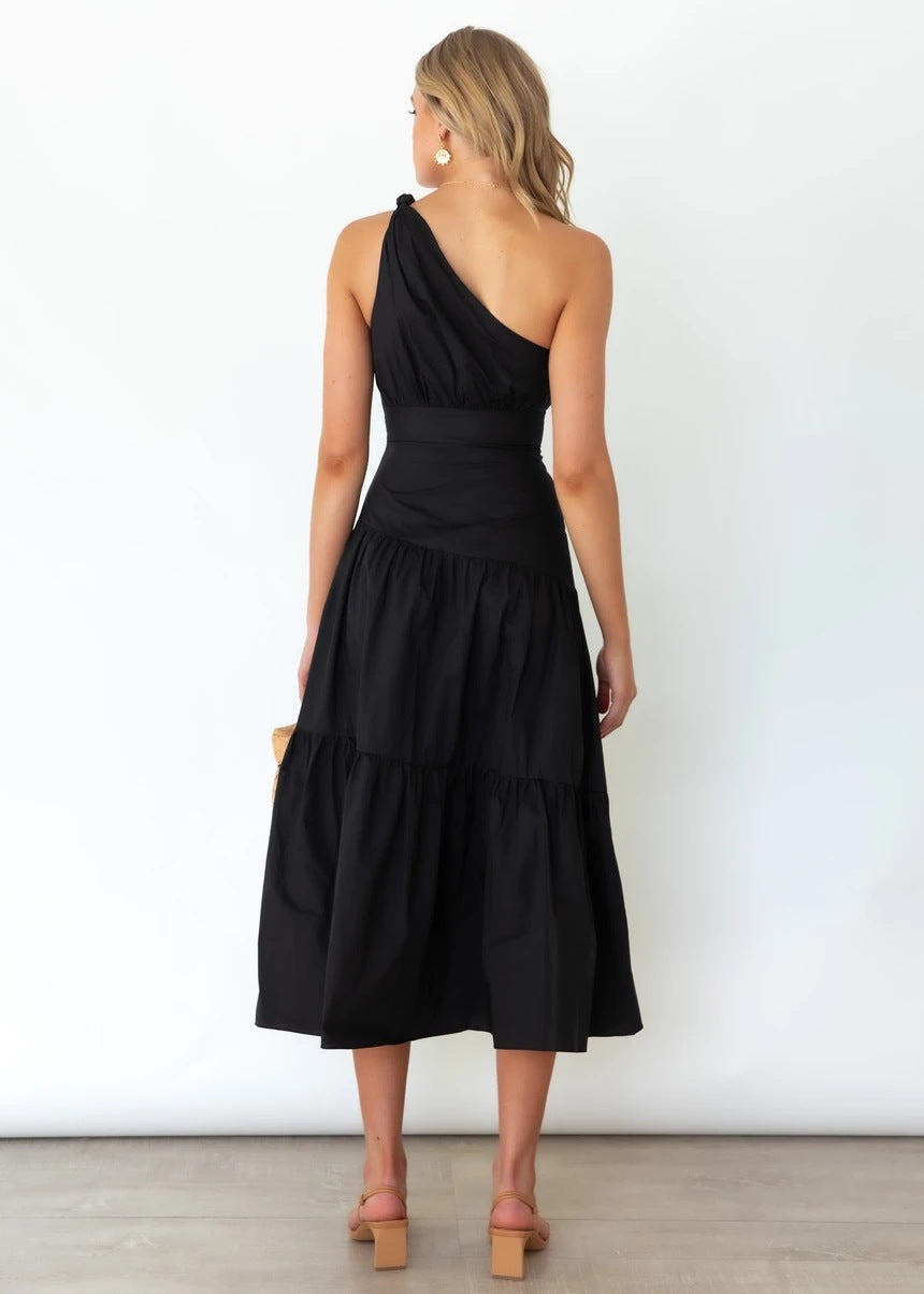 Fall In Love One Shoulder Maxi Dress - Black