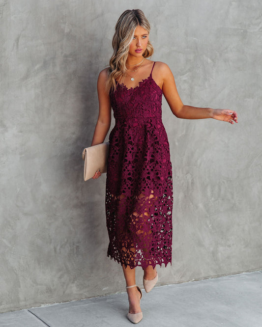 Picturesque Pocketed Crochet Midi Dress - Burgundy